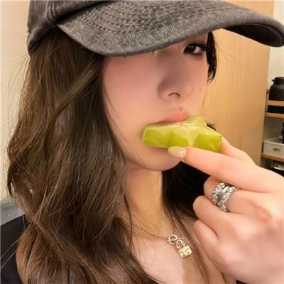 秋丰满月时